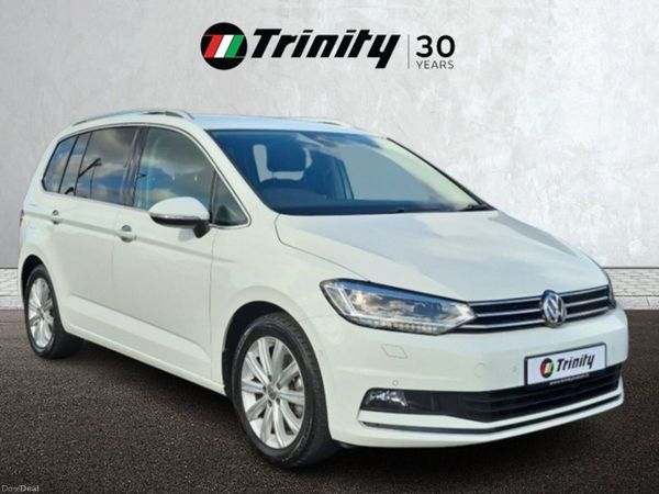 Volkswagen Touran MPV, Petrol, 2019, White
