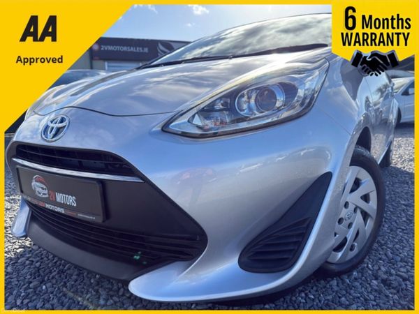 Toyota Aqua Hatchback, Petrol Hybrid, 2017, Silver