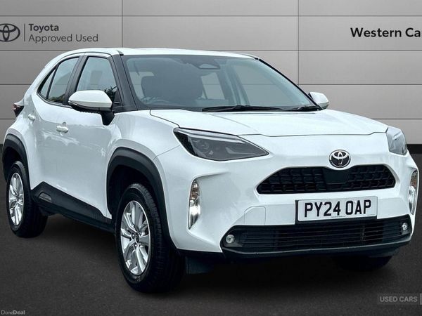 Toyota Yaris Cross SUV, Petrol Hybrid, 2024, White