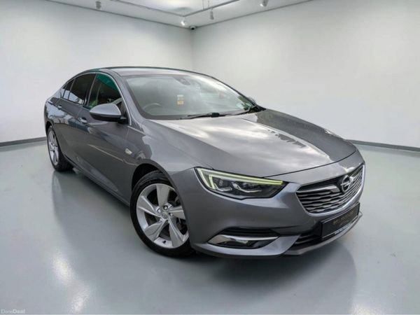 Opel Insignia Hatchback, Diesel, 2018, Grey