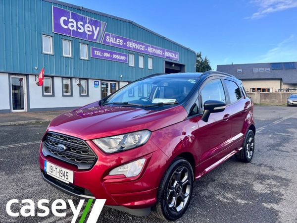 Ford EcoSport Hatchback, Petrol, 2019, Red