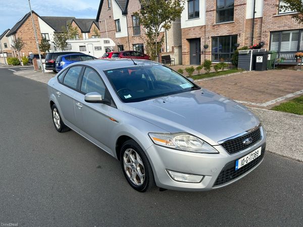 Ford Mondeo Saloon, Diesel, 2010, Silver