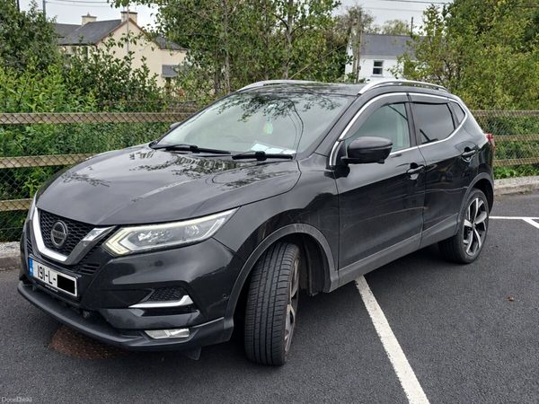 Nissan Qashqai Hatchback, Diesel, 2019, Black