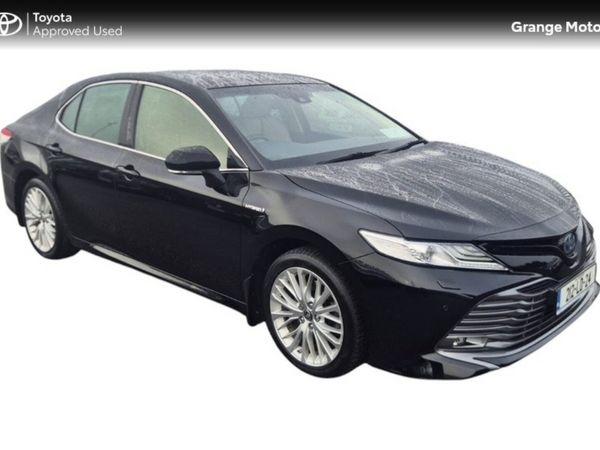 Toyota Camry Saloon, Petrol Hybrid, 2021, Black