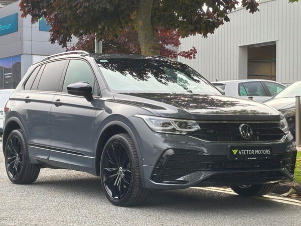 Volkswagen Tiguan SUV, Petrol Plug-in Hybrid, 2024, Grey