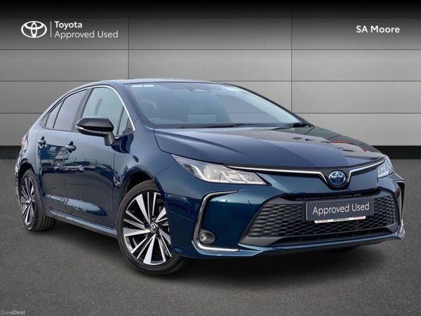 Toyota Corolla Saloon, Petrol Hybrid, 2026, Blue