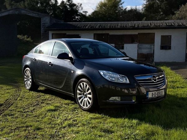 Opel Insignia Hatchback, Diesel, 2011, Blue