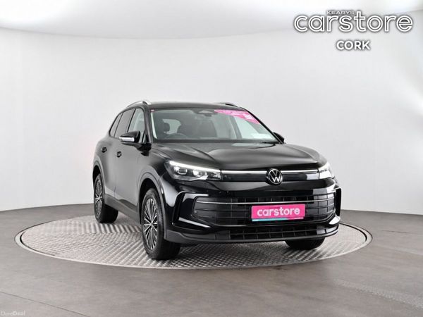 Volkswagen Tiguan SUV, Petrol Hybrid, 2024, Black