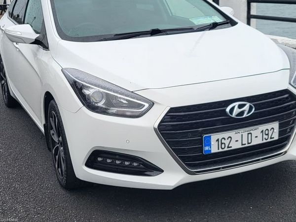 Hyundai i40 Saloon, Diesel, 2016, White