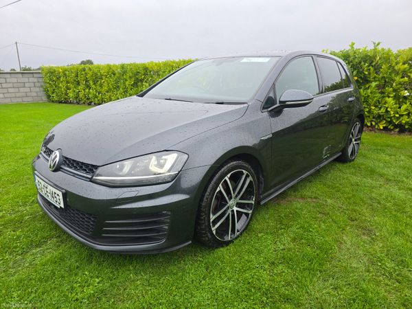 Volkswagen Golf Hatchback, Diesel, 2015, Grey