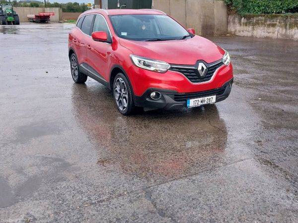 Renault Kadjar SUV, Diesel, 2017, Red