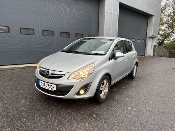 Opel Corsa Hatchback, Petrol, 2012, Silver