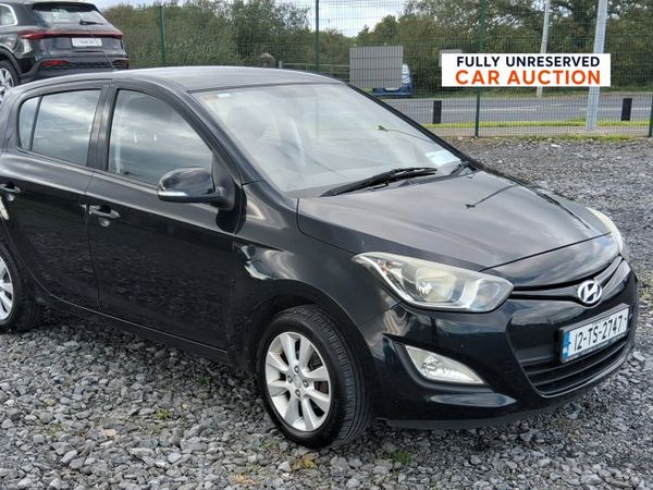 Hyundai i20 Hatchback, Petrol, 2012, Black
