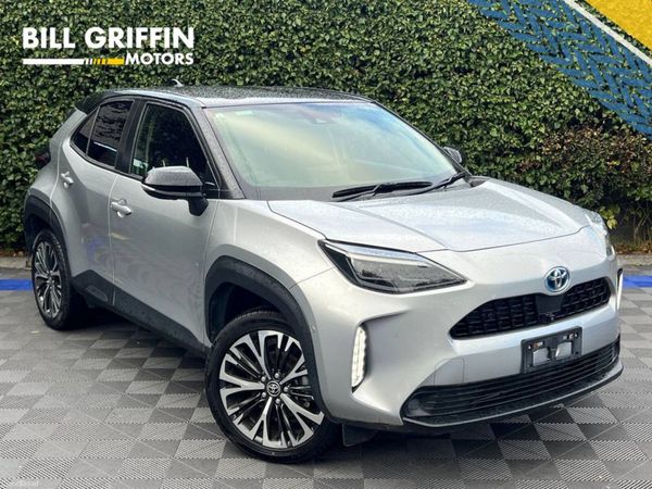Toyota Yaris Cross SUV, Petrol Hybrid, 2021, Silver