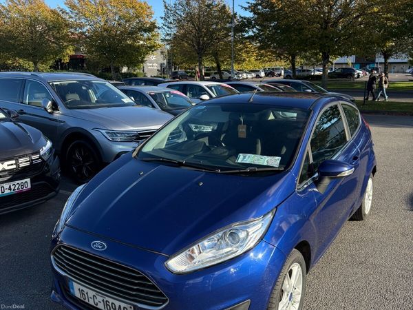 Ford Fiesta Hatchback, Petrol, 2016, Blue