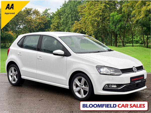 Volkswagen Polo Hatchback, Petrol, 2017, White