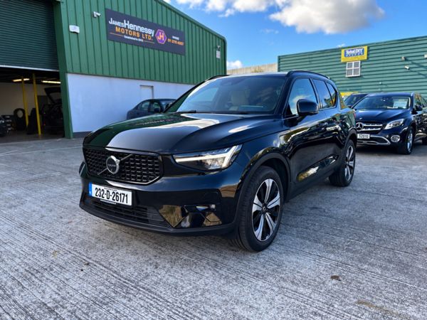 Volvo XC40 Estate, Petrol Plug-in Hybrid, 2023, Black