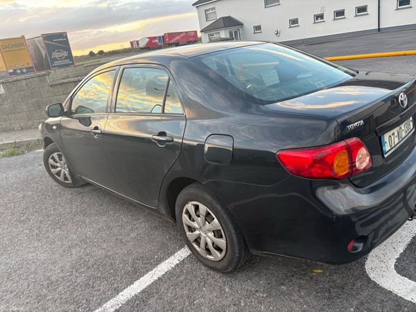 Toyota Corolla Saloon, Petrol, 2007, Black
