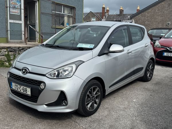 Hyundai i10 Hatchback, Petrol, 2017, Grey