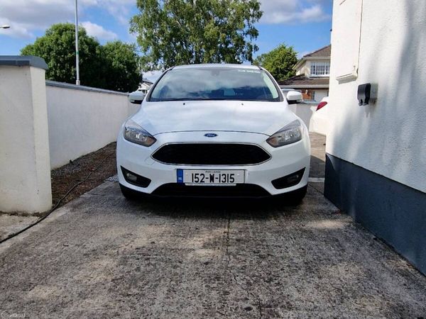 Ford Focus Hatchback, Diesel, 2015, White