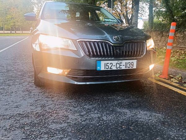 Skoda Superb Hatchback, Diesel, 2015, Grey
