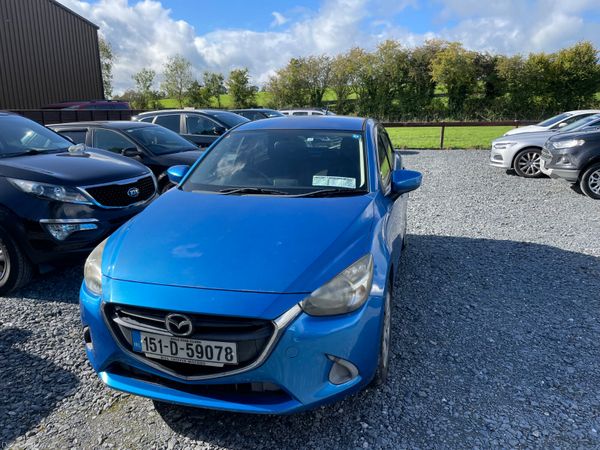 Mazda Demio MPV, Petrol, 2015, Blue