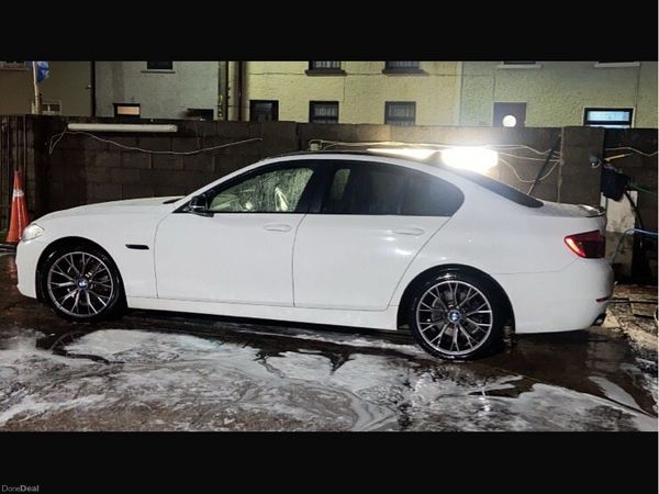 BMW 5-Series Saloon, Diesel, 2014, White