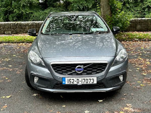 Volvo V40 Hatchback, Diesel, 2015, Grey