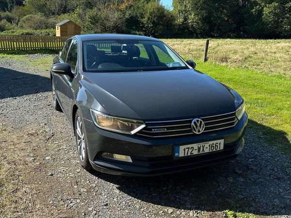 Volkswagen Passat Saloon, Diesel, 2017, Grey