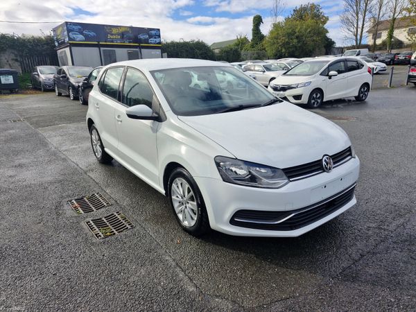 Volkswagen Polo Hatchback, Petrol, 2016, White