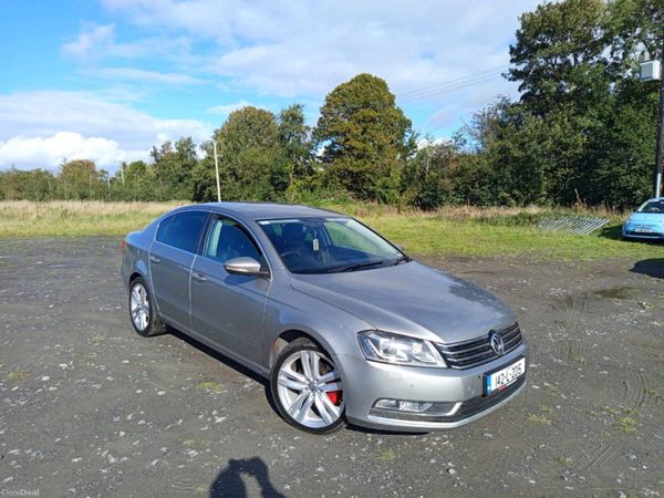 Volkswagen Passat Saloon, Diesel, 2014, Silver