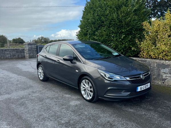 Vauxhall Astra Hatchback, Diesel, 2016, Grey