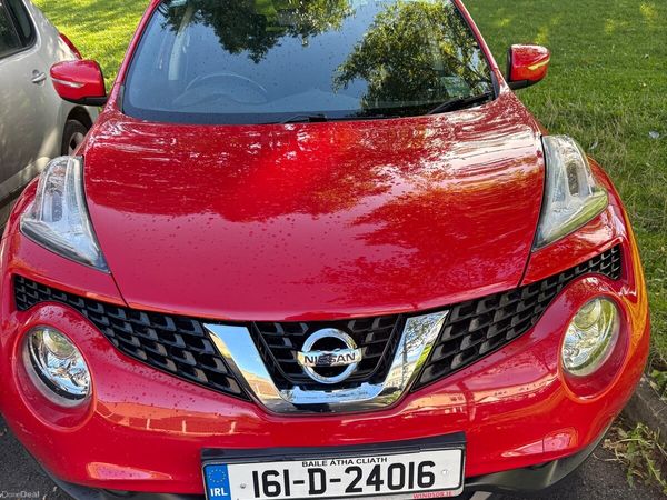 Nissan Juke SUV, Petrol, 2016, Red