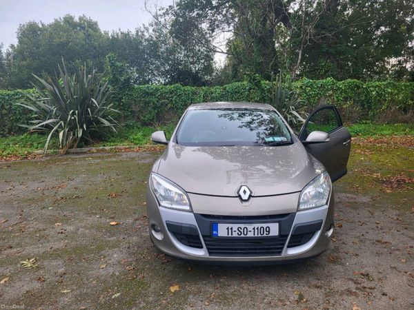 Renault Megane Coupe, Diesel, 2011, Gold