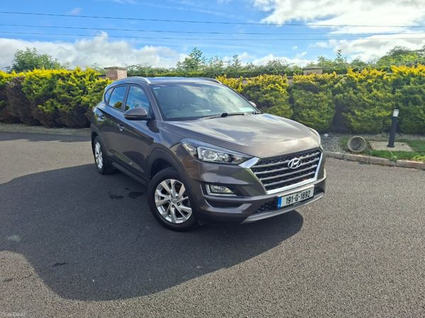 Hyundai Tucson MPV, Diesel, 2019, Brown