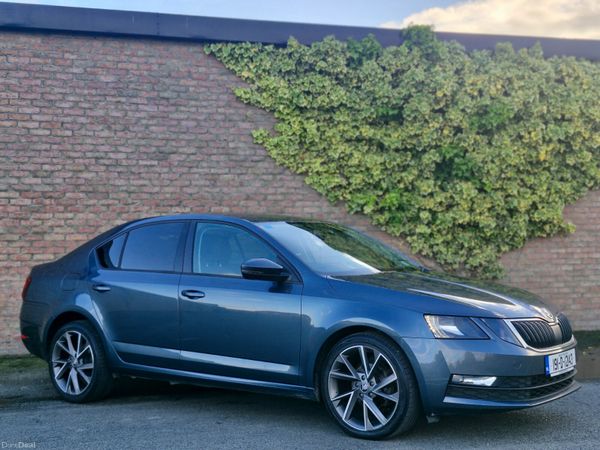 Skoda Octavia Saloon, Diesel, 2019, Grey