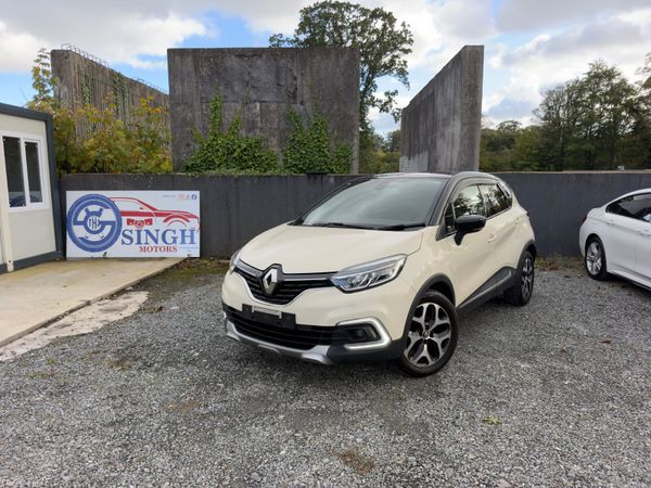 Renault Captur SUV, Petrol, 2019, Beige
