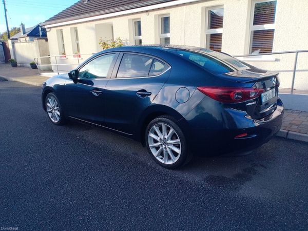 Mazda Mazda3 Saloon, Diesel, 2017, Blue