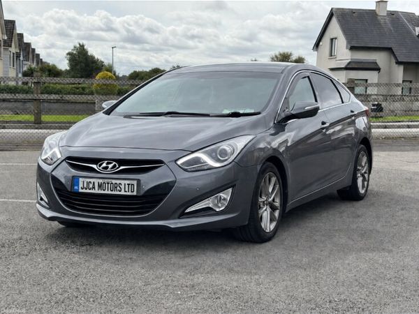 Hyundai i40 Saloon, Diesel, 2014, Silver
