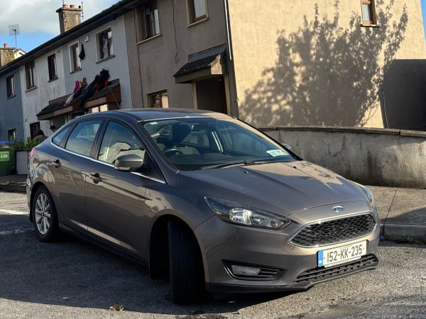 Ford Focus Saloon, Diesel, 2015, Brown