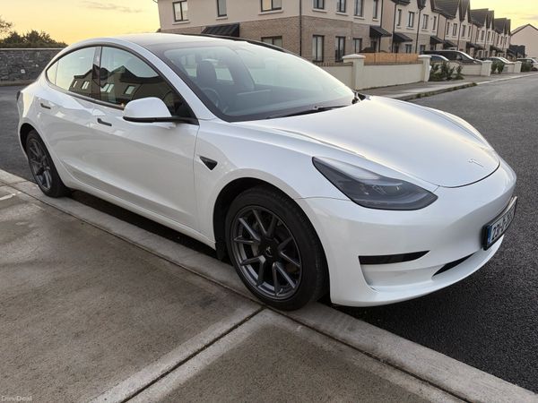 Tesla Model 3 Saloon, Electric, 2023, White