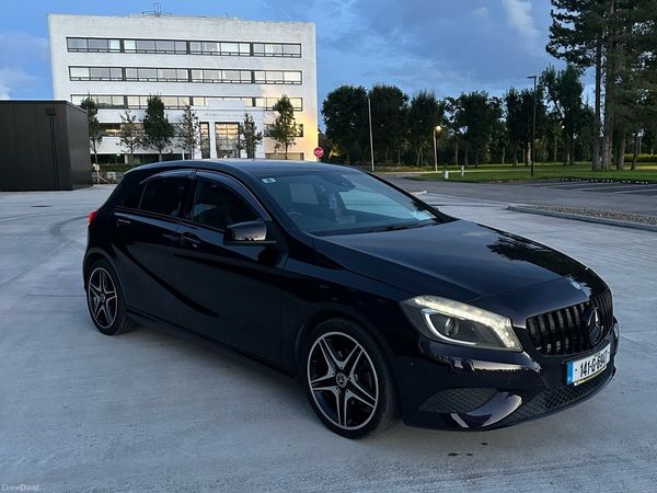 Mercedes-Benz A-Class Hatchback, Petrol, 2014, Blue