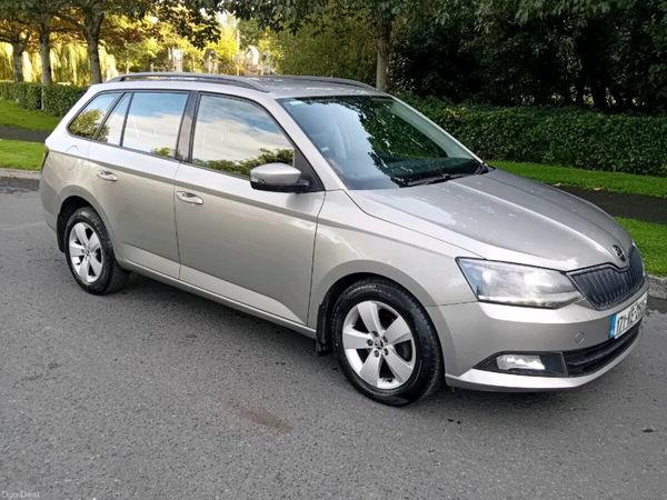 Skoda Fabia Estate, Diesel, 2017, Yellow