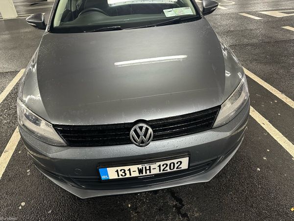 Volkswagen Jetta Saloon, Diesel, 2013, Grey