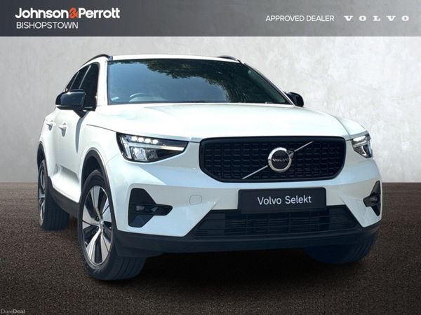 Volvo XC40 SUV, Petrol Hybrid, 2023, White
