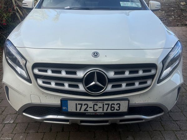 Mercedes-Benz GLA SUV, Petrol, 2017, White