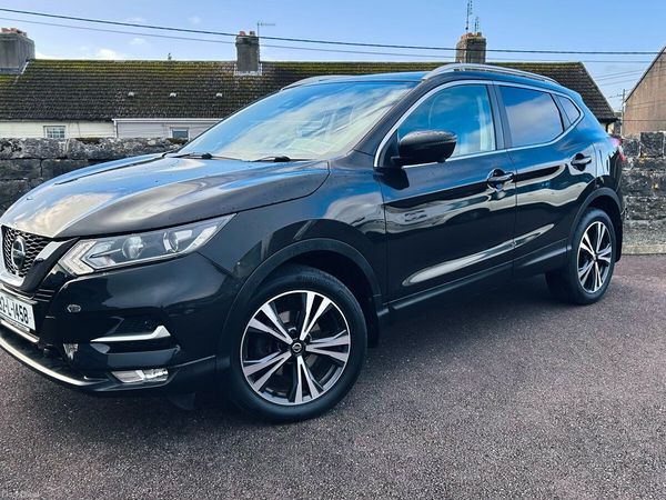 Nissan Qashqai MPV, Diesel, 2019, Black