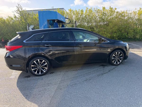 Hyundai i40 Estate, Diesel, 2017, Black
