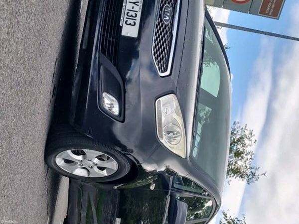 Kia Venga MPV, Diesel, 2010, Black