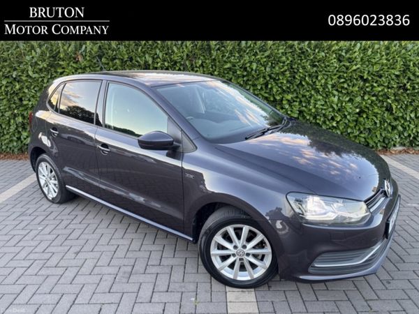 Volkswagen Polo Hatchback, Petrol, 2015, Grey